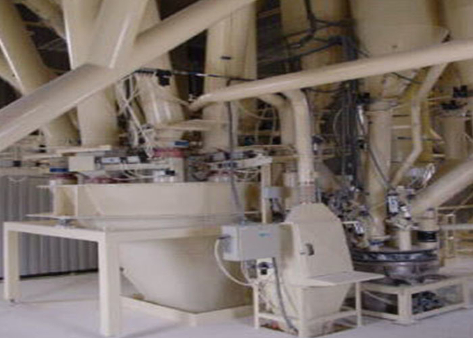 เครื่องผสมวัสดุแก้ว Batch Plant ระบบชั่งน้ำหนักอัตโนมัติและอุปกรณ์ 1