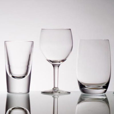 ซื้อ Customized Capacity Clear Tumbler Goblet Tableware Glass Production Line online manufacture