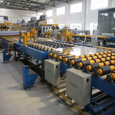 ซื้อ สายการผลิตกระจกโฟลต 300 ตันต่อวัน อ่างดีบุก 380V สำหรับโรงงานกระจก online manufacture